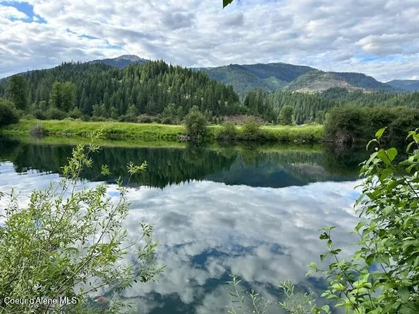 8700 Railroad Grade Rd, Saint Maries, ID 83861