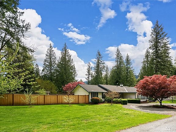 2nd image of 44007 SE 142nd St