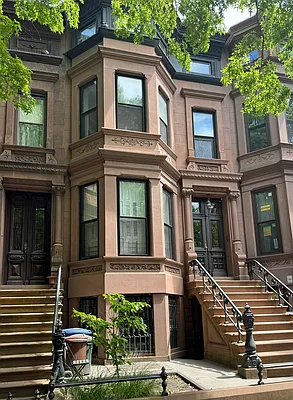 Rented by Townsley & Gay, LLC | media 33