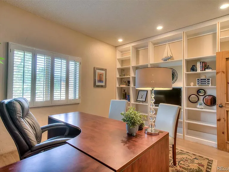 575 Spring Ranch Dr — Photo 14