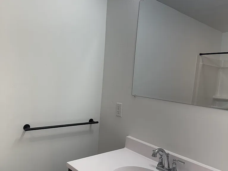 332 2nd St #332 — Photo 11