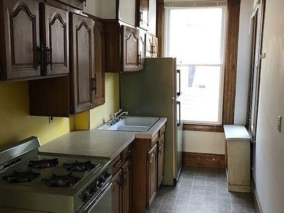 4th image of 577-579 Orange St #5