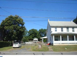 61 Pleasant Valley Rd, Pine Grove, PA 17963
