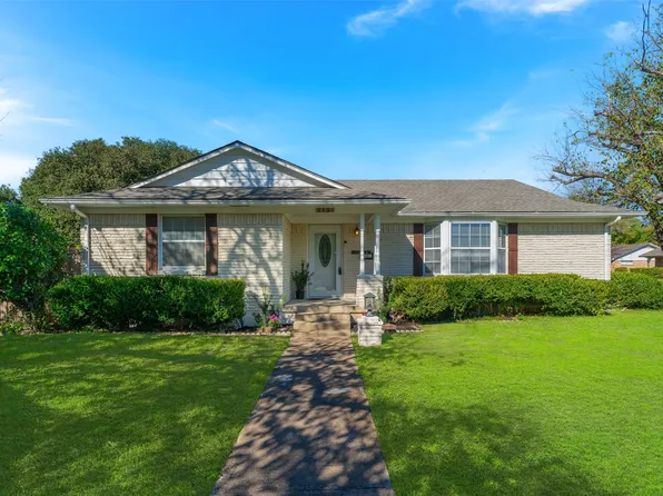 8461 Hunnicut Rd, Dallas, TX 75228