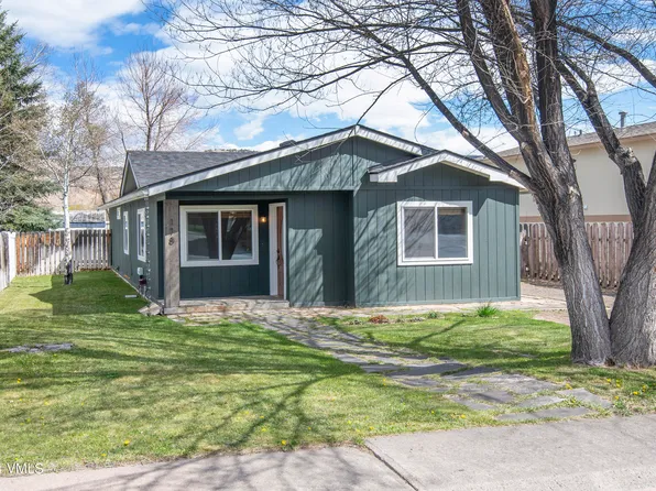 118 Spring Cir, Gypsum, CO 81637