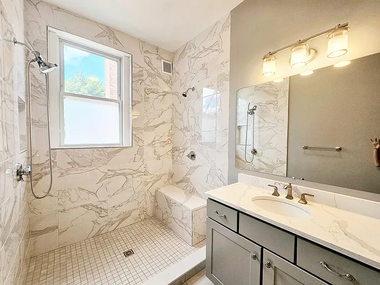 1714 Beacon St #11 — Photo 21