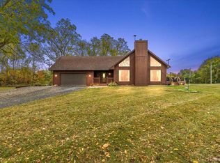 8021 Washburn Rd, Goodrich, MI 48438