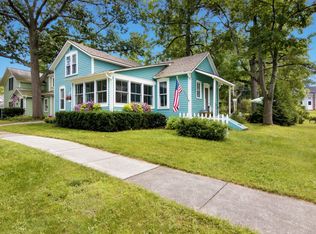 613 Traverse St, Elk Rapids, MI 49629