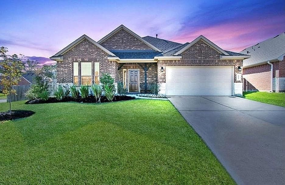 1st image of 1403 Holly Chase Dr