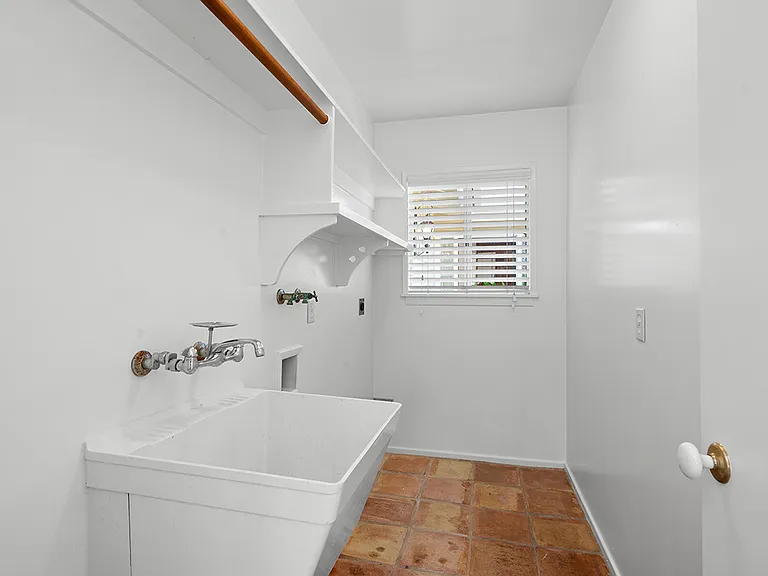 5942 Sagebrush Rd — Photo 40