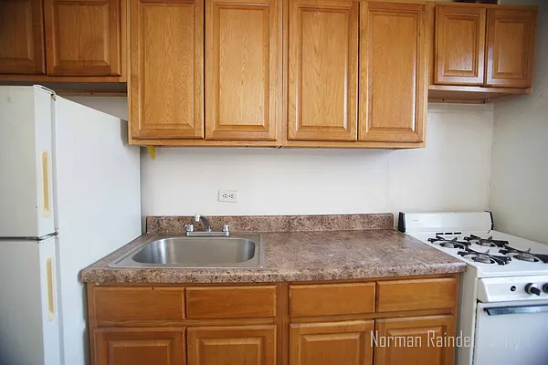 Rented by Norman Raindel, LREB | media 12