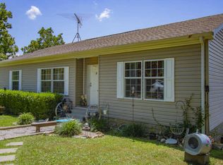 137 Etta Ave, Galena, MO 65656
