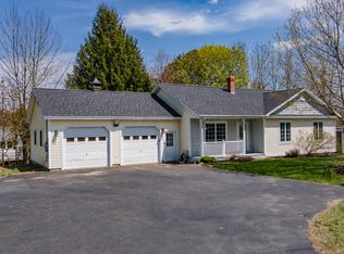 101 Readfield Rd, Manchester, ME 04351