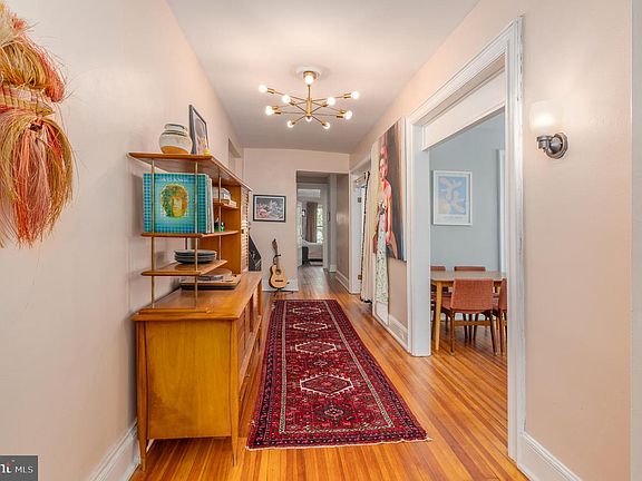 3rd image of 1840 Biltmore St NW #46
