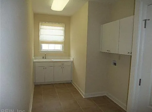 1408 Kemp Bridge Ln — Photo 3