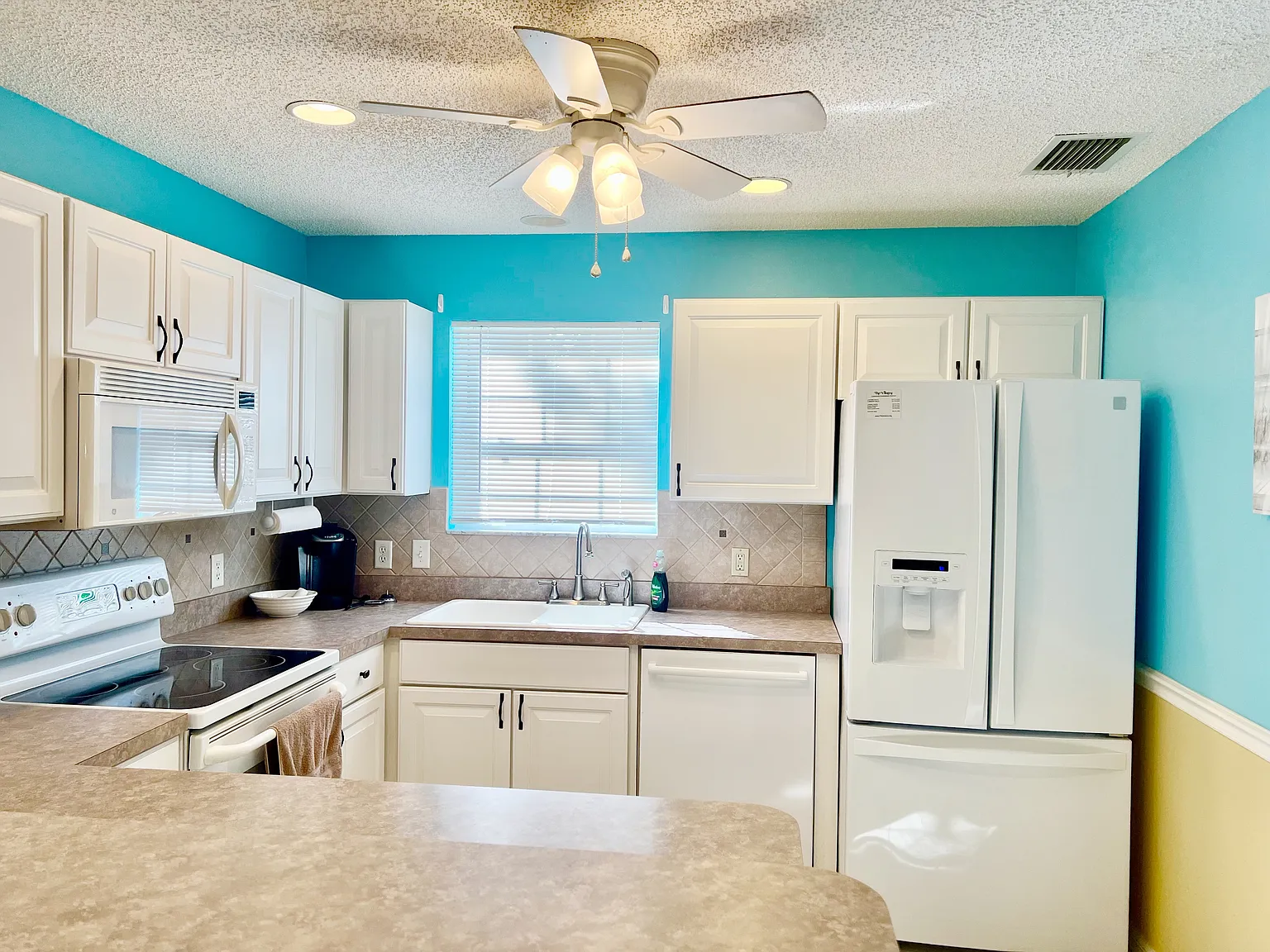 3545 Idlewood Loop — Photo 2