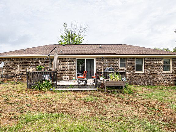 5th image of 5680 Lost Creek Dr