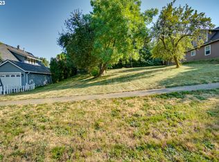 240 SW Jefferson St, Sheridan, OR 97378