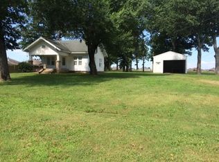 9071 Lee Harris Rd, Bentonville, AR 72713