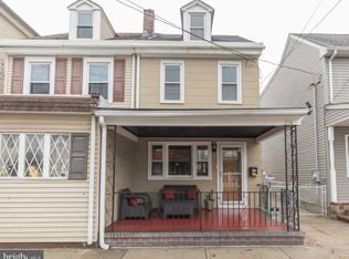 516 Pond St, Bristol, PA 19007