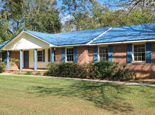 18 Berkshire Dr, Fort Valley, GA 31030