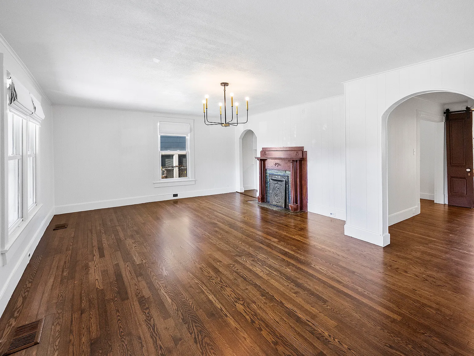 2 bed, 1181 sqft, $2,200 — Photo 3