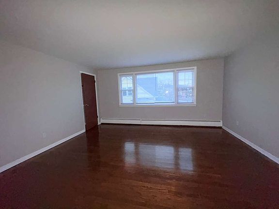 2nd image of 960 1st Ave #3
