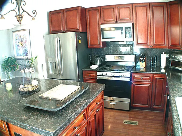 365 Millpond Dr #365, San Jose, CA 95125