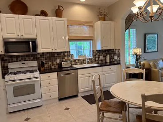 9142 Cherry Oaks Ln #201 — Photo 7