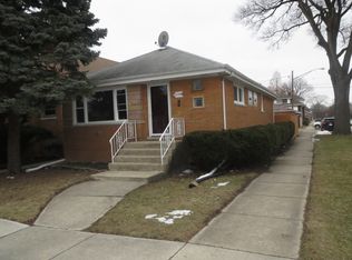 2500 Gunderson Ave, Berwyn, IL 60402