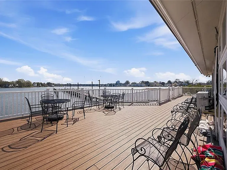 246 Dockside Dr — Photo 8