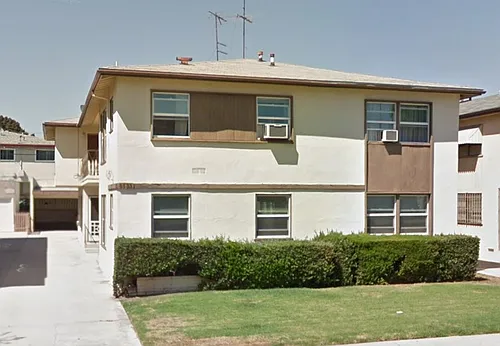 8533 Cashio St #2 Photo 1