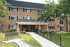 1st image of 580 E Lawrence Ave #308