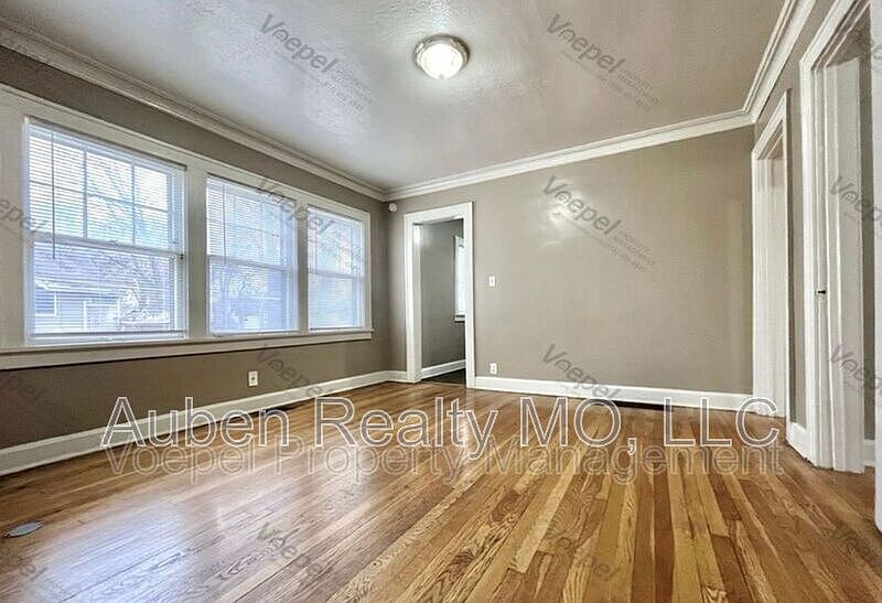1st image of 5446 Harrison St #1F