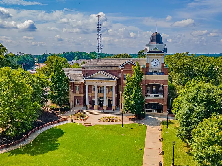 Connect with the community in a neighborhood built for living