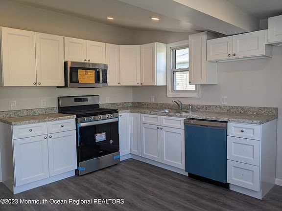 2nd image of 79 Wilson Avenue