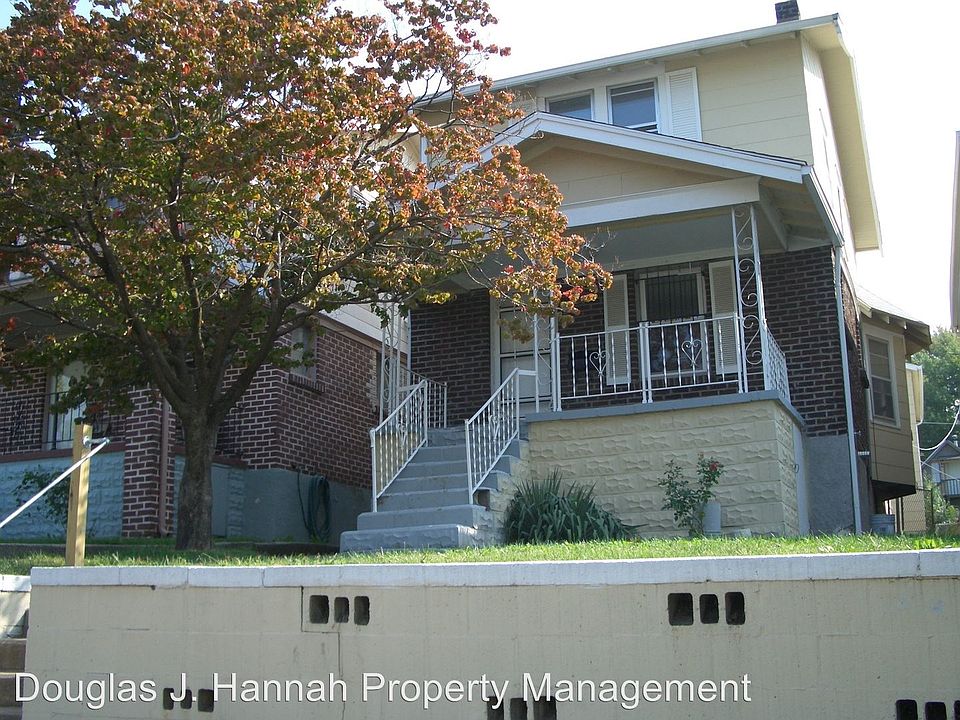 1st image of 325 N Drury Ave