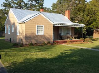 1615 Highland Ave, Dublin, GA 31021