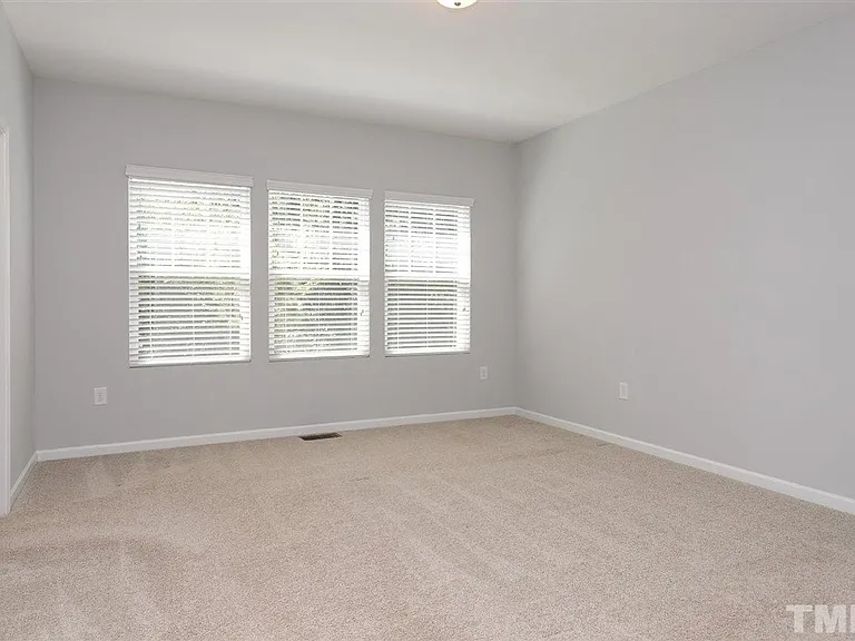 377 Durants Neck Ln — Photo 15