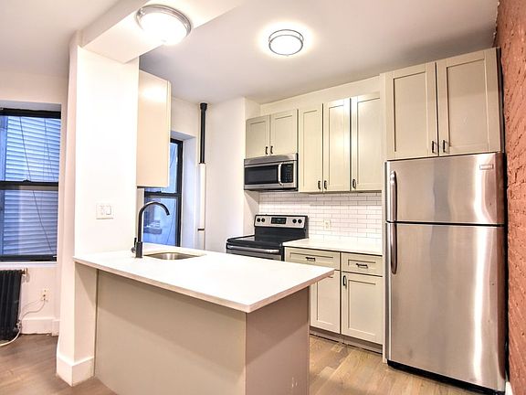2nd image of 504 W 159th St APT 1C