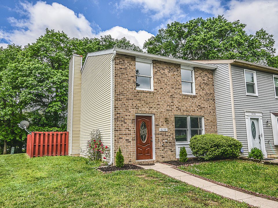 1st image of 8238 Claremont Woods Dr