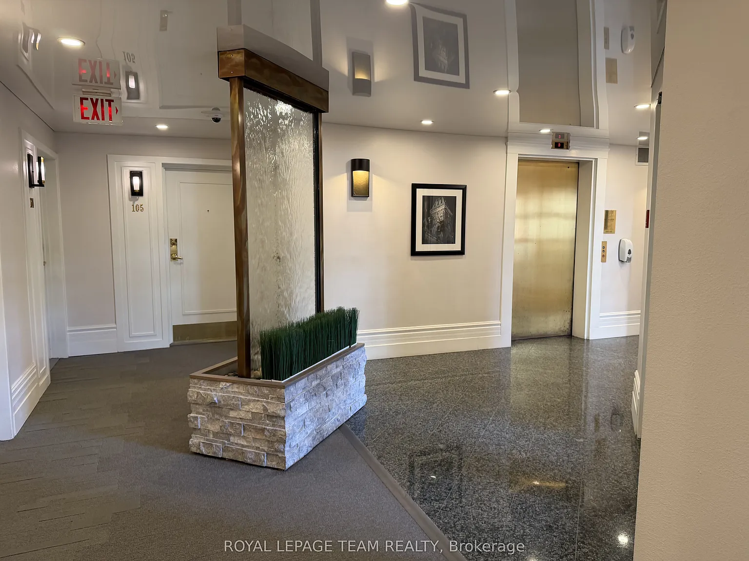 550 Cambridge St S — Photo 3