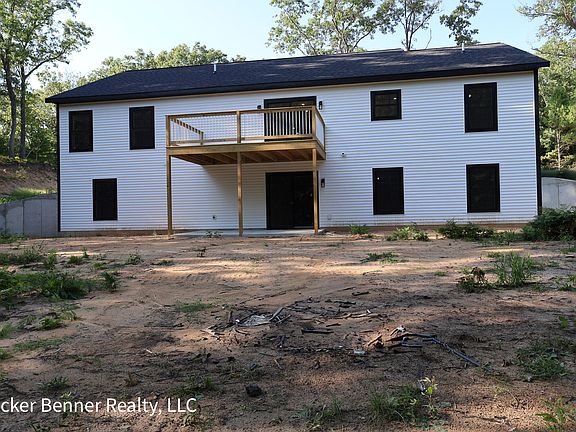3rd image of 2493 E White Lake Dr
