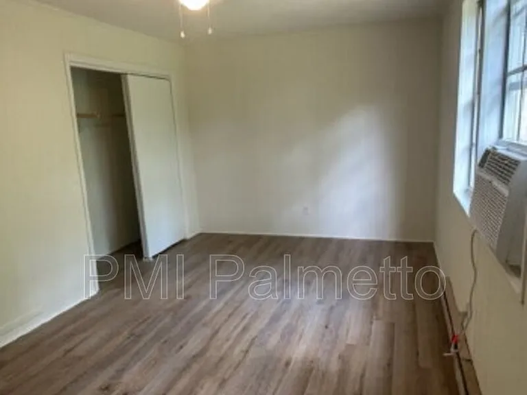 1216 Chevis St #B — Photo 12