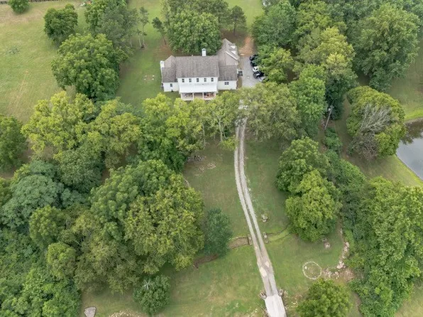 815 Sneed Rd W, Franklin, TN 37069