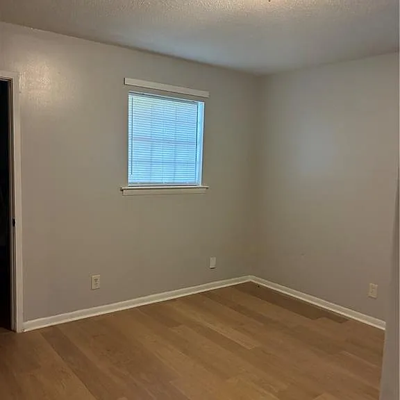 459 Charleston St — Photo 8