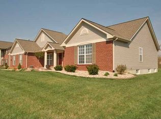 1421 Merganser Blvd, Swansea, IL