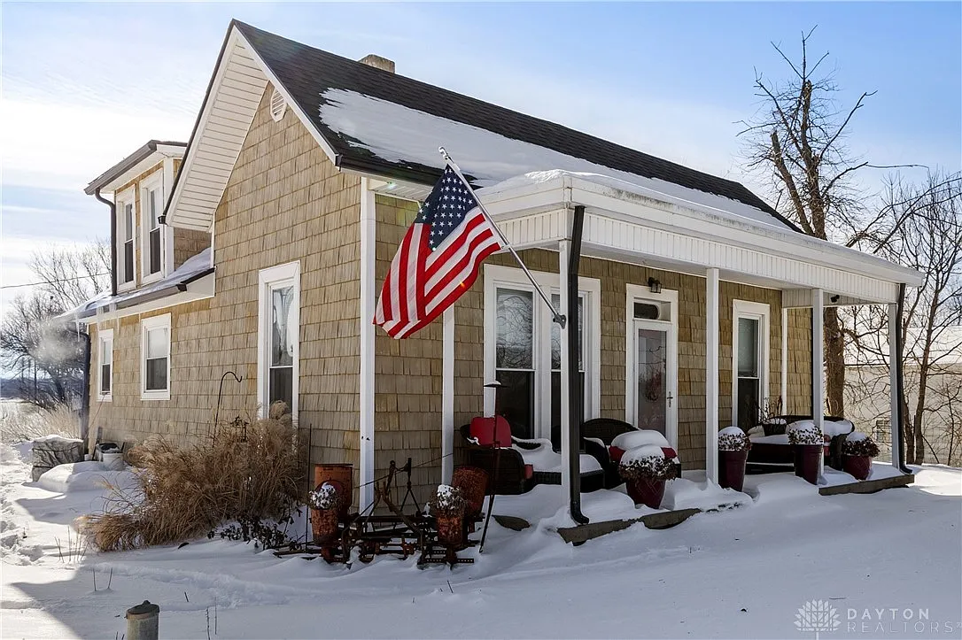6790 E Us Highway 35 photo 1