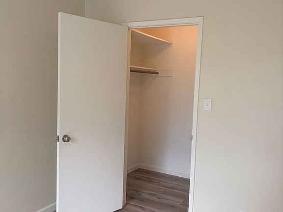 4th image of 33 Atlas Ave APT 11