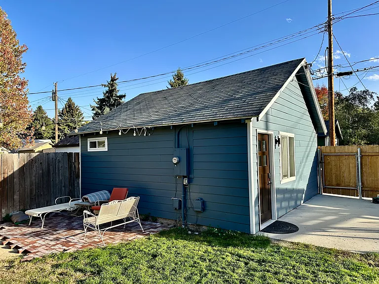 2419 W Regan Ave — Photo 43
